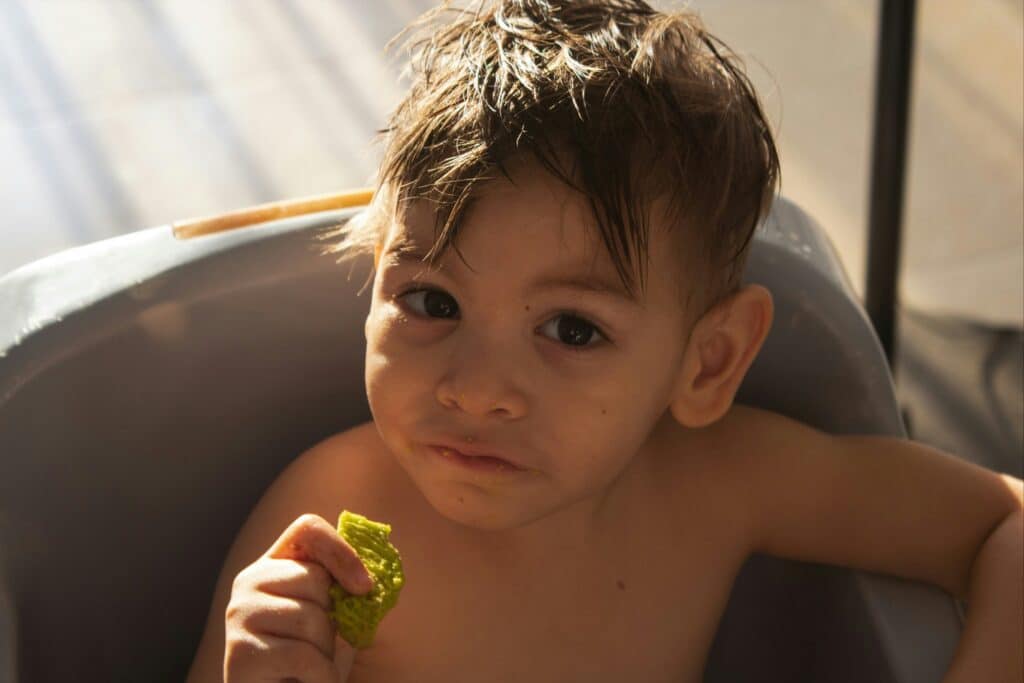 Kalciumbrist och B12-brist hos barn på vegankost? Ny metaanalys pekar ut näringsriskerna 2 juan manuel gonzalez restrepo WV7C0bgKhHM unsplash