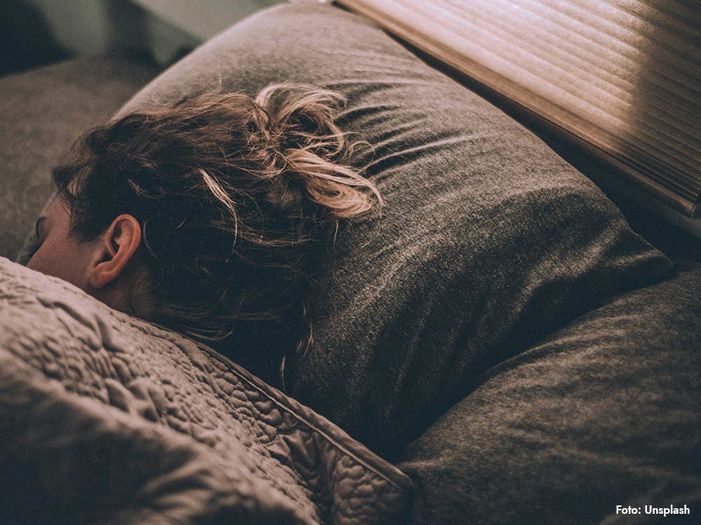 sover för mycket