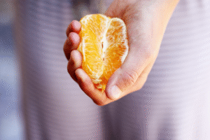 C-vitamin och antioxidanterna i mat som stärker huden på cellnivå
